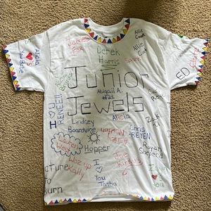 Junior jewels taylor swift t shirt